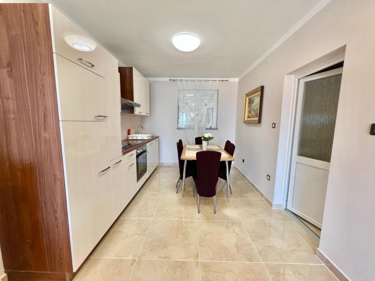 Apartmani Jasminka Dramalj Extérieur photo